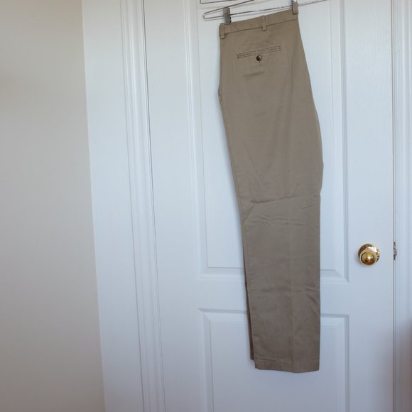 COPY - Haggar Beige Chino pants 36x32 - Picture 10 of 10